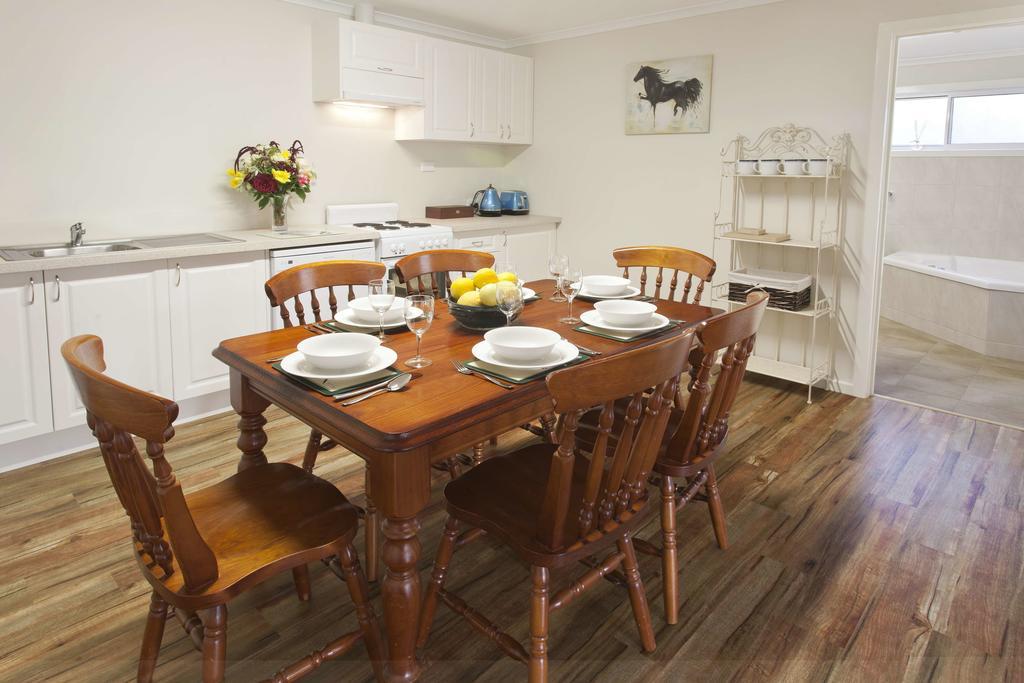 Brookfield Guest House Myrrhee Luaran gambar
