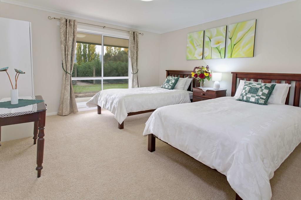 Brookfield Guest House Myrrhee Luaran gambar